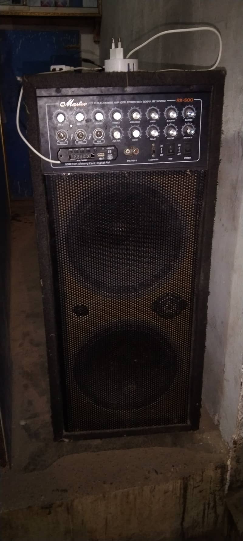 speaker 0