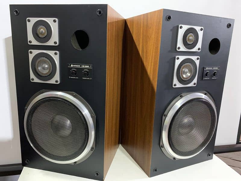 Hitachi Speaker Model HS-630 1