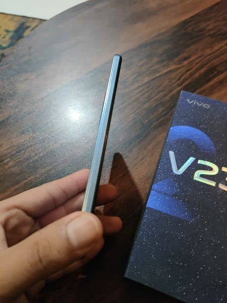 Vivo V23e 4