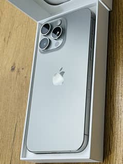 Iphone 15 pro max natural titanium HK 256GB