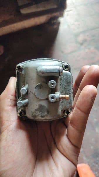 2 stroke carburetor 1