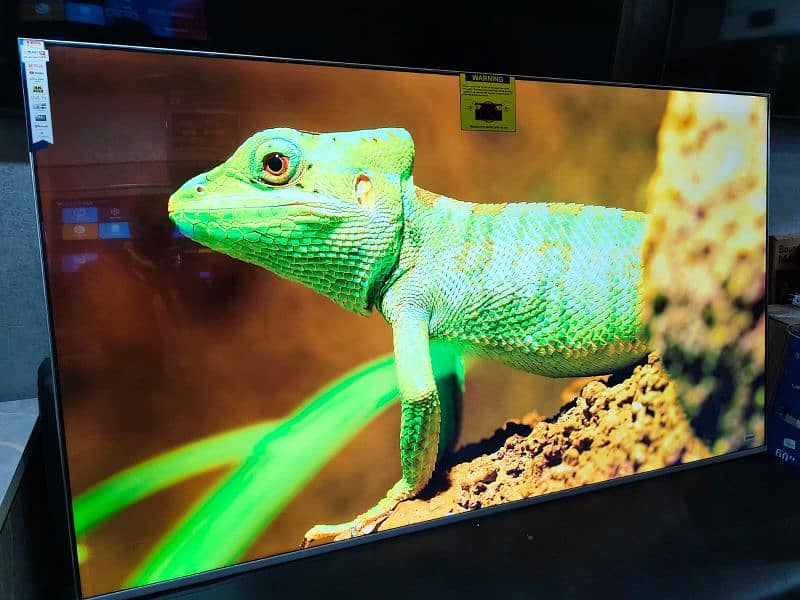 75. INCH Q LED ANDROID. 4K UHD NEW.  03334155206 0