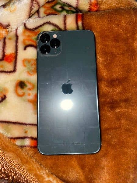 I Phone 11 Pro Max Factory Unlocked 3