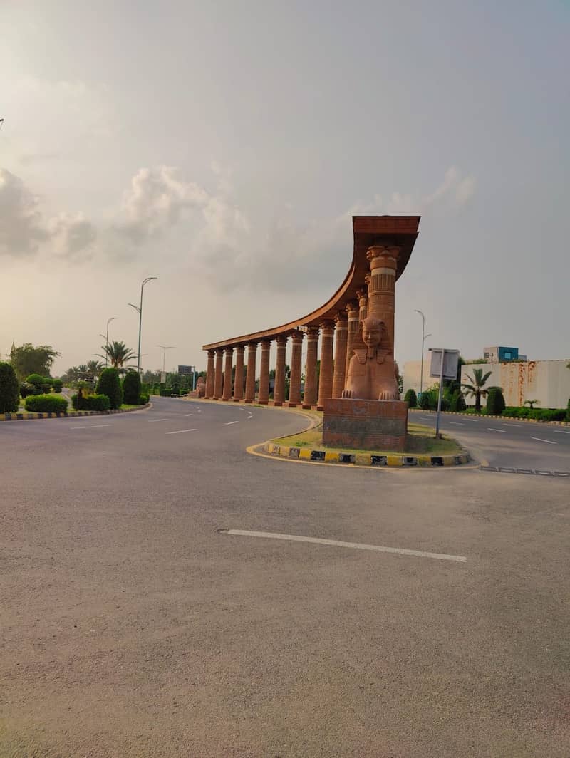 5 Marla Plot Available For Sale In New Lahore City ph 3 4