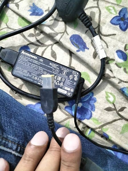 Lenovo laptop original charger Think 1