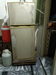 Dawlance refrigerator used