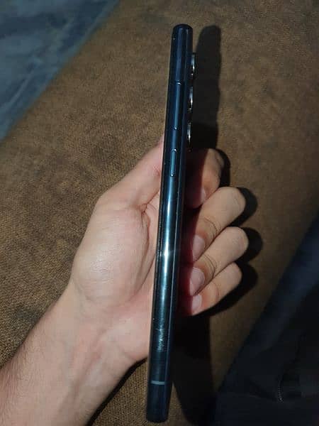 Samsung S22 ultra non pta 12/256 2