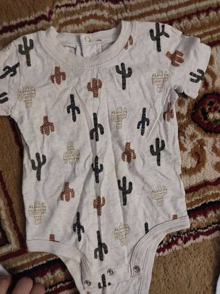 Rompers 3-6 ,6-9 months , 12 months 9