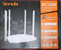 Tenda Router AC5 dual band four antena