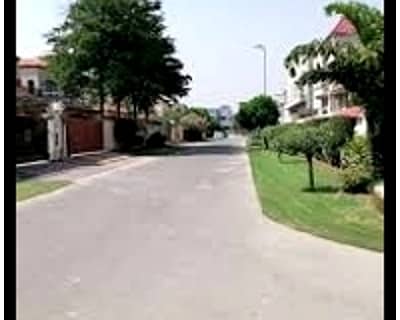 5 Marla Plot for sale in Paragon City 4