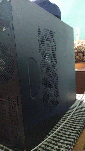 Gaming PC build with AMD Ryzen 5 and Rx 580 4 GB for sale 1