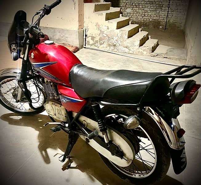 suzuki gs 150 model 2017 4