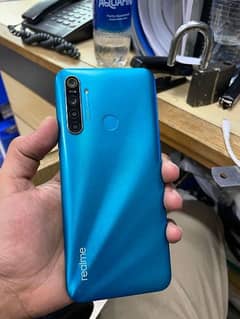 Realme 5i