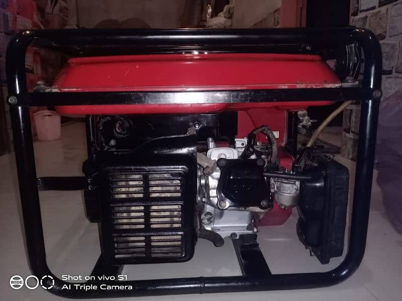 Original Honda Elemax Generator 2