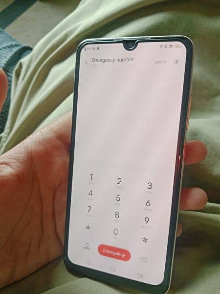 vivo S1 pro only contact for Whatsapp is num pa 3