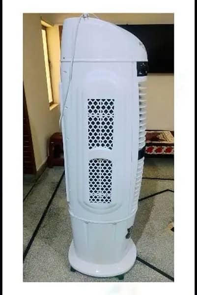 Izone Room Cooler NBS-15000 Cabinet Tower Pure White 2