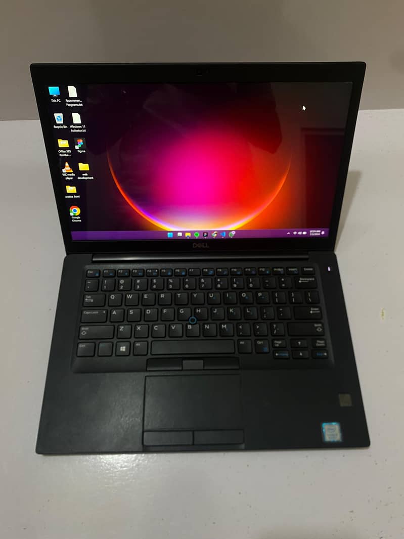 Dell latitude 7490 | 14inch | 8 GB RAM | 256 GB M2 SSD 0