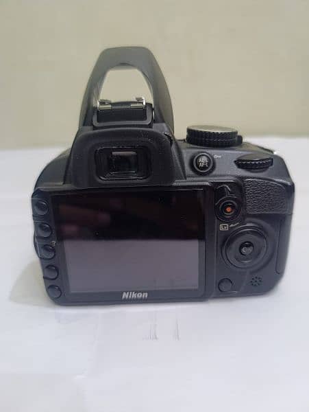Nikon D3100 DSLR 5