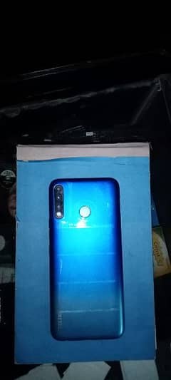 Tecno Spark 4 . . . .    3/32