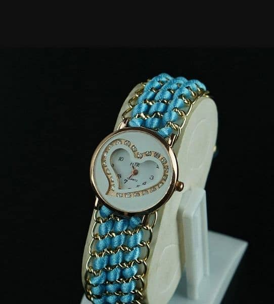 Women's chain bracelet analogue watch 0