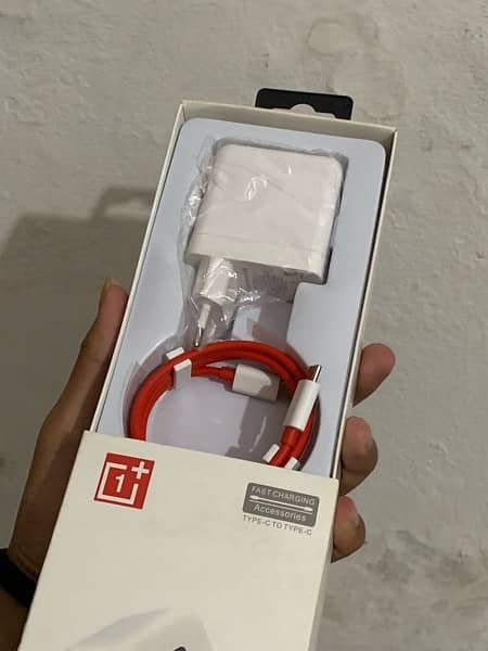 ONE PLUS 65w charger 3