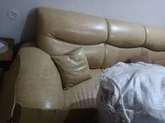 Sofa with Diamond foam and original leather