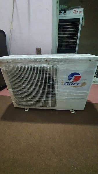 Gree 1.5 split Ac in use condition 9/10 0