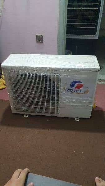 Gree 1.5 split Ac in use condition 9/10 2