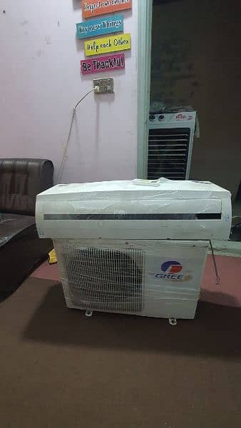 Gree 1.5 split Ac in use condition 9/10 4