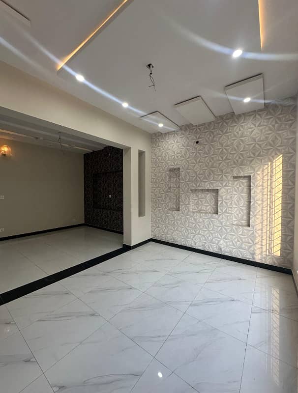 5 Marla Brand New House At Affordable Price For Sale In Park View City Lahore. 19