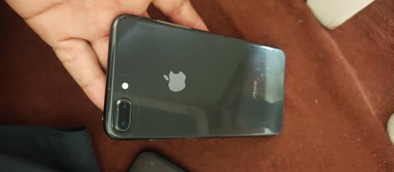 iphone 8 plus  PTA approved 3