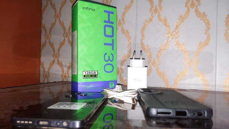 infinix hot 30 just like new urgent sale   4 months warranty 5