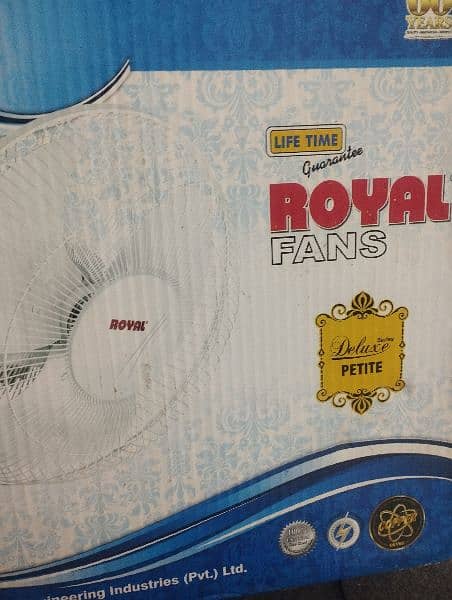 brand new royal Petiti fans 2