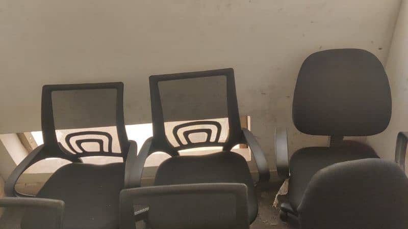 very good condition chair's 2