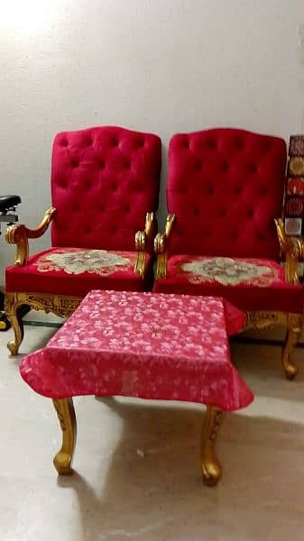 2 seater sofa set with table 2