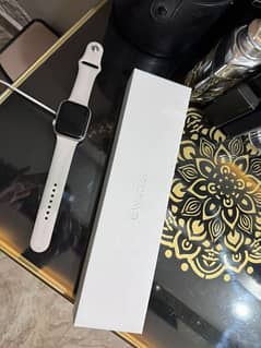 Apple Series 7 99% Health. Brand New Watch.