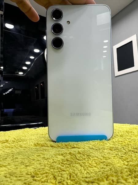 Samsung A55 4