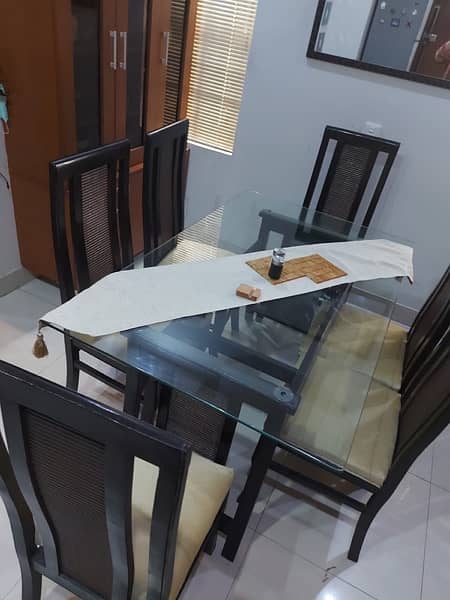double space dinning table with 6 chairs 0