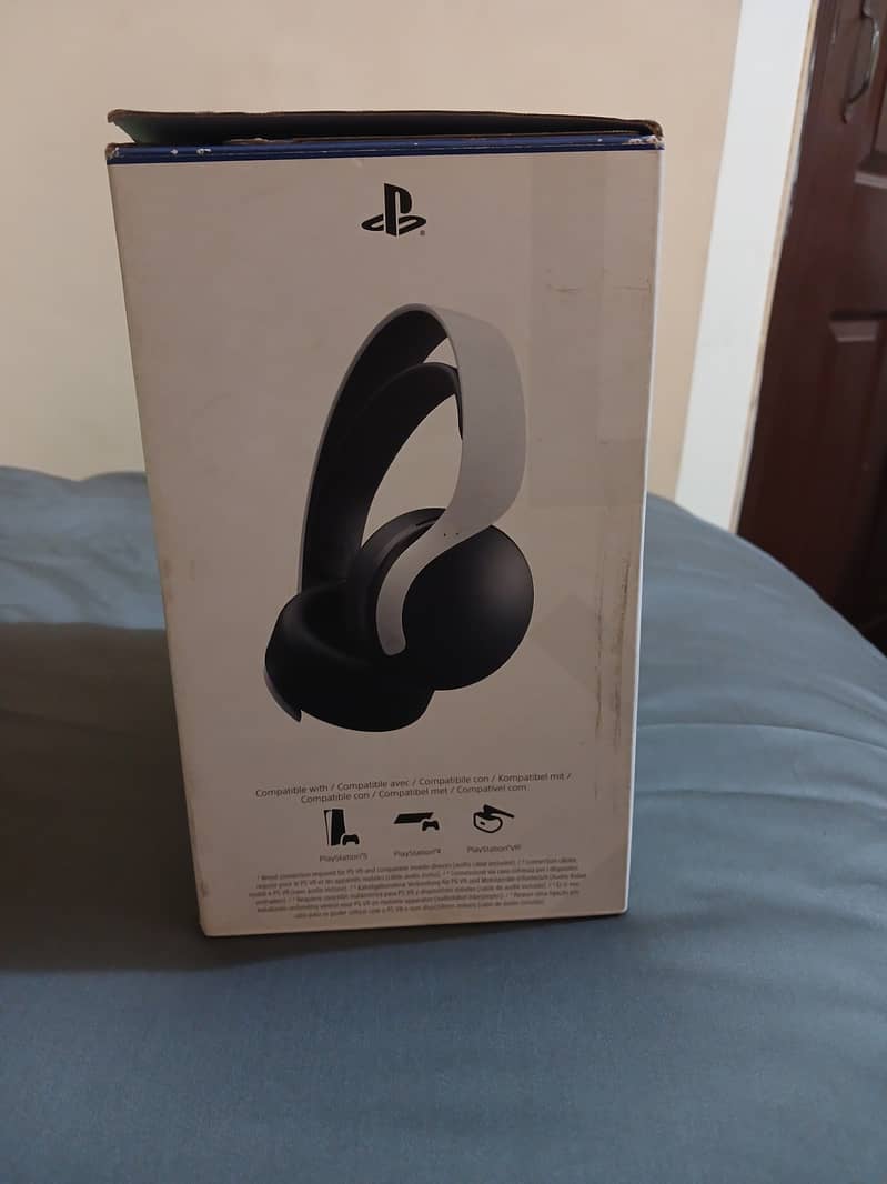 Pluse 3D wireless headset Ps5 ps4 3