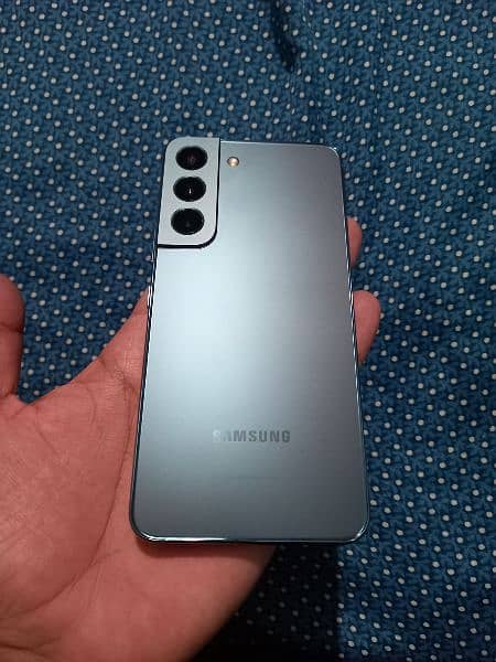 Samsung Galaxy S22 1