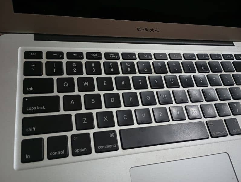 MacBook Air 2015 4