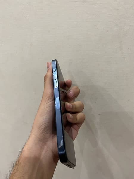 iphone 15 Pro Max jv 256 gb blue titanium 3