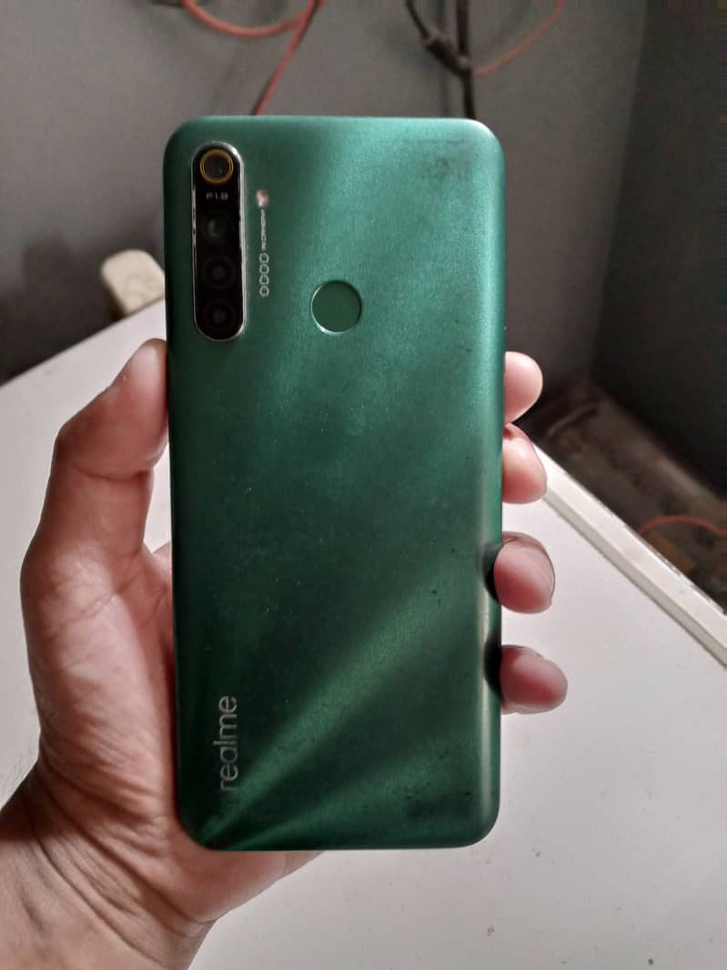 Realme 5i 0