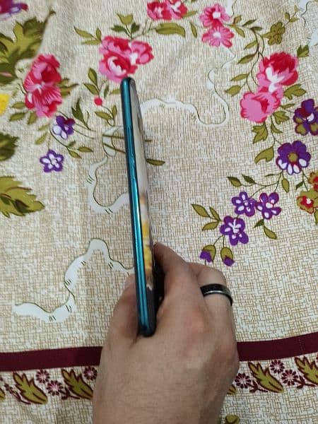 Huawei y9 prime 4.128 set and box 5