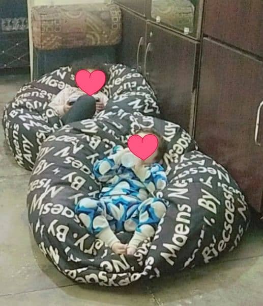Bean bags for sale 0