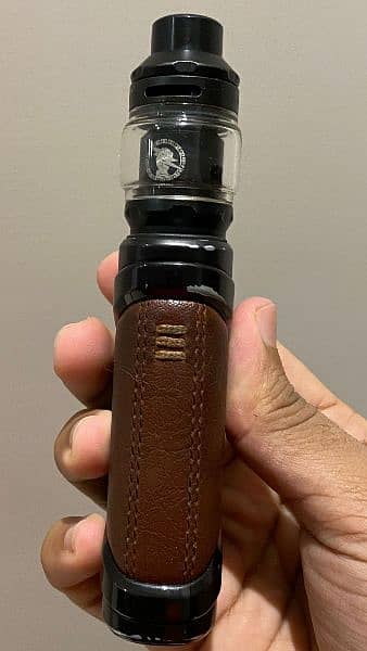 GEEKVAPE L200 1