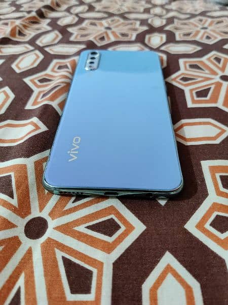 Vivo S1 Dual Sim (Read Full Ad) 3