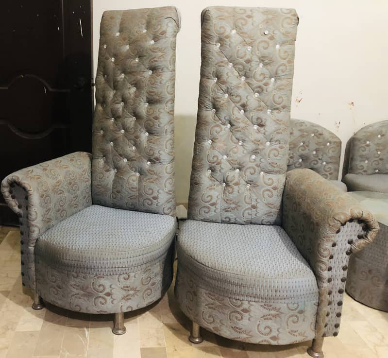 4 pcs sofa set with 2 long chairs and table 8