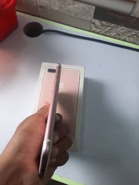 iphone 7 llus with box 7