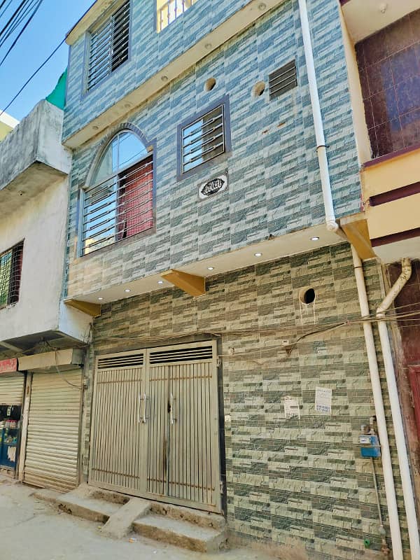 Double Story House For sale in islamabad with Gas Water Electricity 2